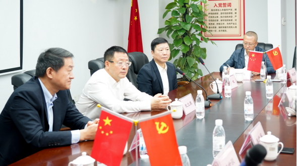 省文旅厅戴允康厅长赴人生就是博航旅检查指导工作